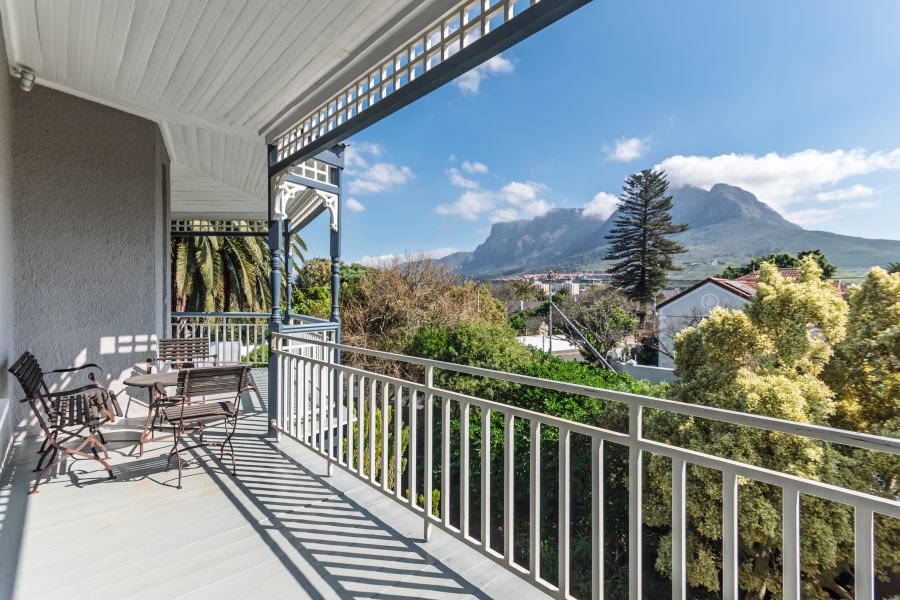 5 Bedroom Property for Sale in Rondebosch Western Cape